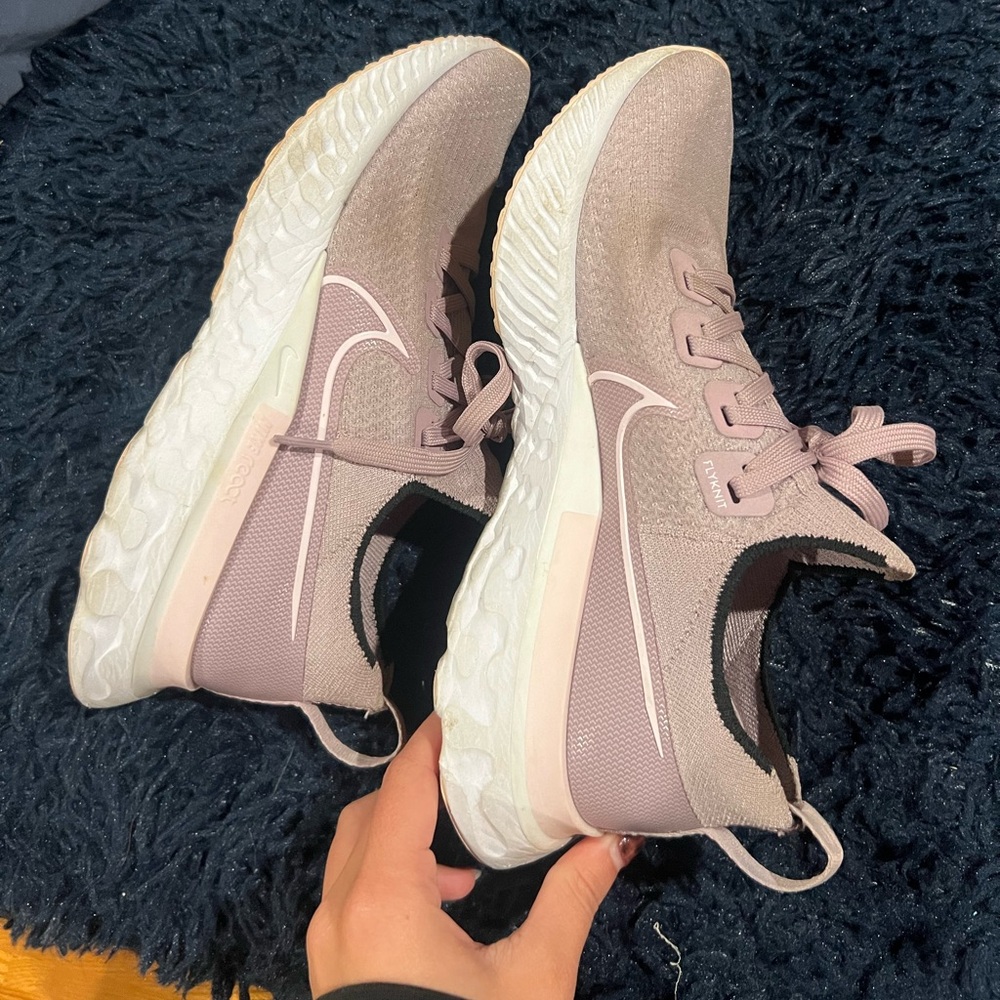 Women’s Nike react flyknit shoes